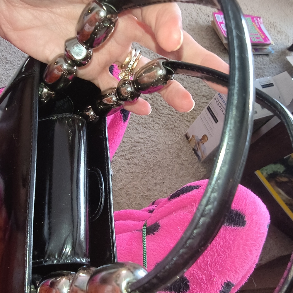 TRADED Christian Dior Black Patent Leather Maris Beaded Handle Satchel - Picture 9 of 11
